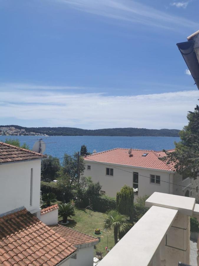Apartments Marina Trogir Bagian luar foto